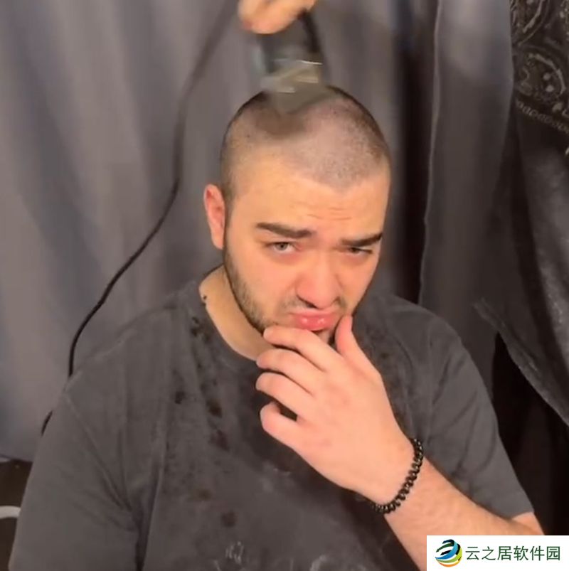 n0rb3r7兑现承诺剃光头 VP喊话apEX：到你了！